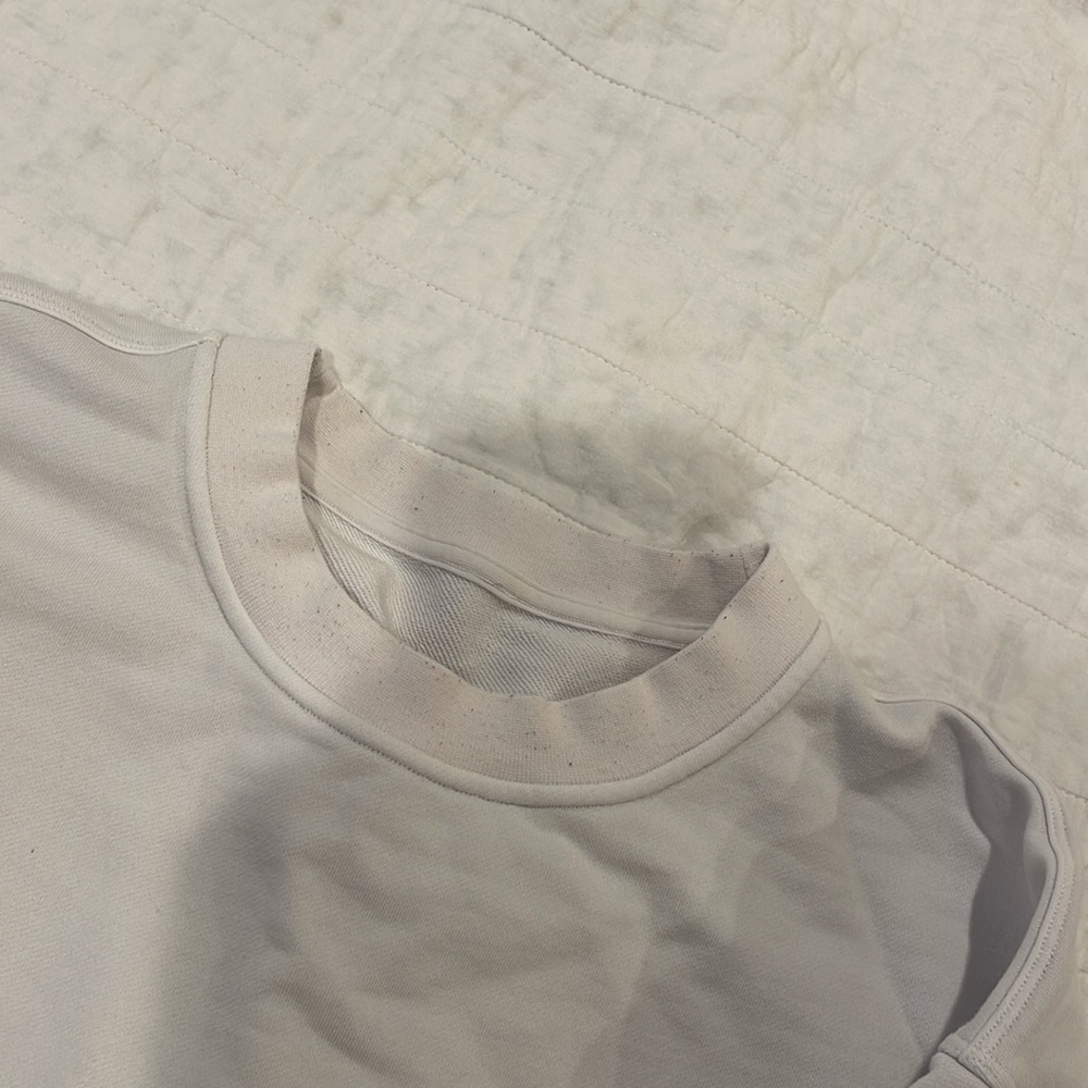 Lululemon sweater size 4 - Picture 4 of 6
